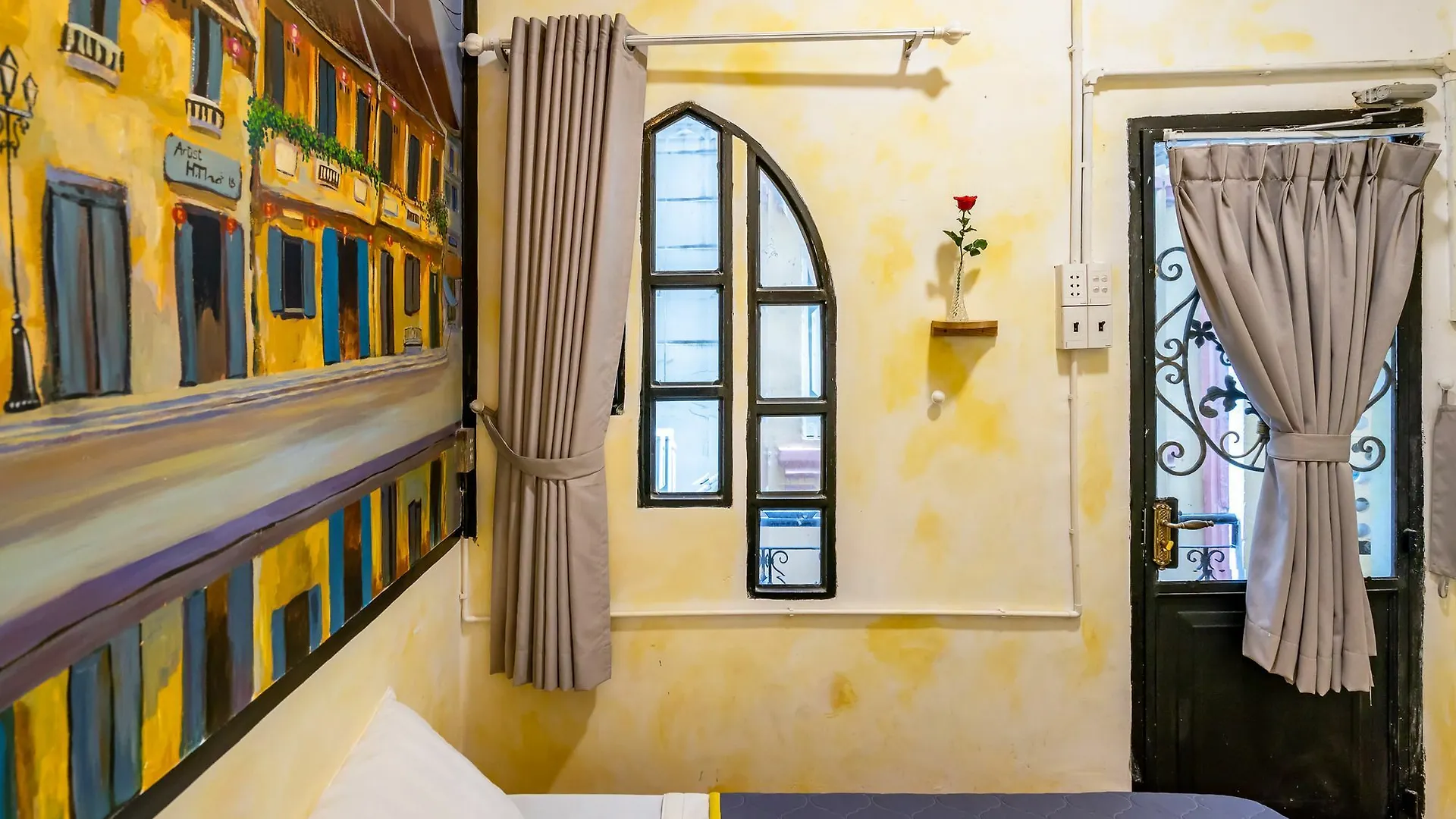 **  Bui Vien Hotel 호치민 베트남